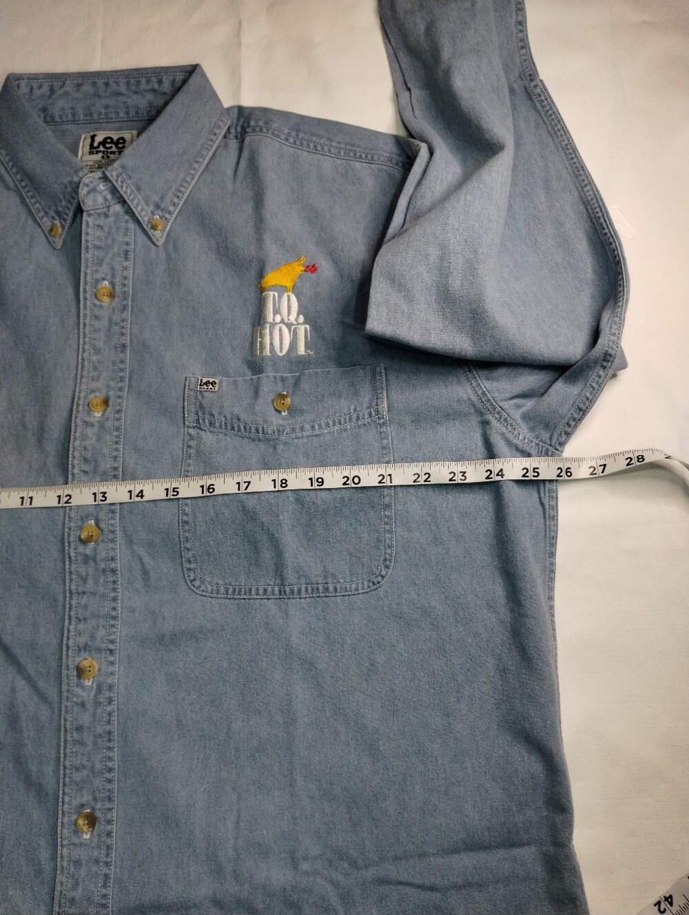Lee Light Blue Denim Button-Up Shirt with Small Chest Embroidery - Picture 4 of 8